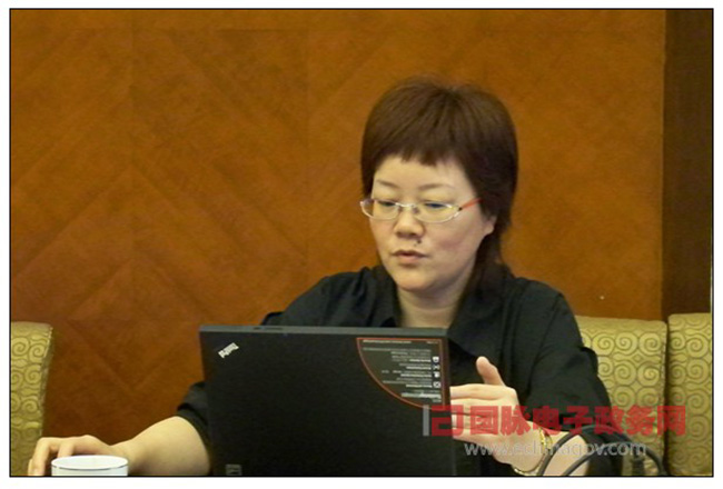 88858cc永利官网互联政府网站评测研究中心副主任、首席规划师郑爱军女士