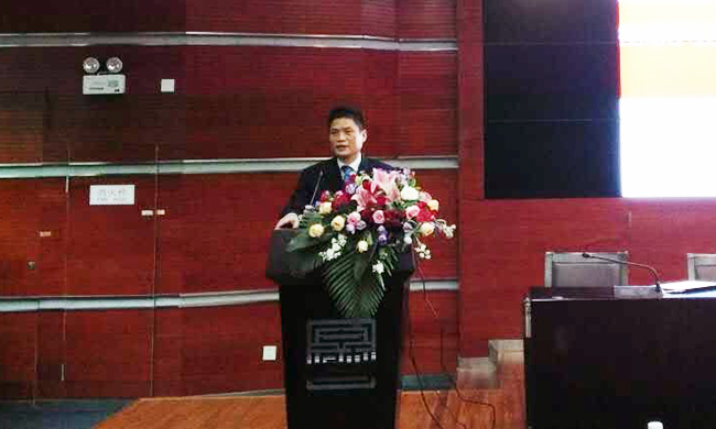 在北京师范大学2016年“物联网国际会议-IIKI2016”上。88858cc永利官网董事长杨冰之并“物联网及中国发展现状、政策与发展前瞻”为题作精彩演讲。
