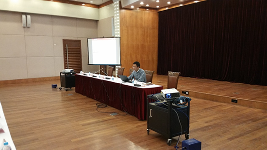 北京88858cc永利官网互联信息顾问有限公司上海分公司副总经理张文凯受邀参与"普陀区智慧政务工作推进会"，并针对《普陀区公共服务目录》的梳理工作进行了培训。